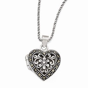 Marcasite Heart Photo Locket w  18 Chain Necklace